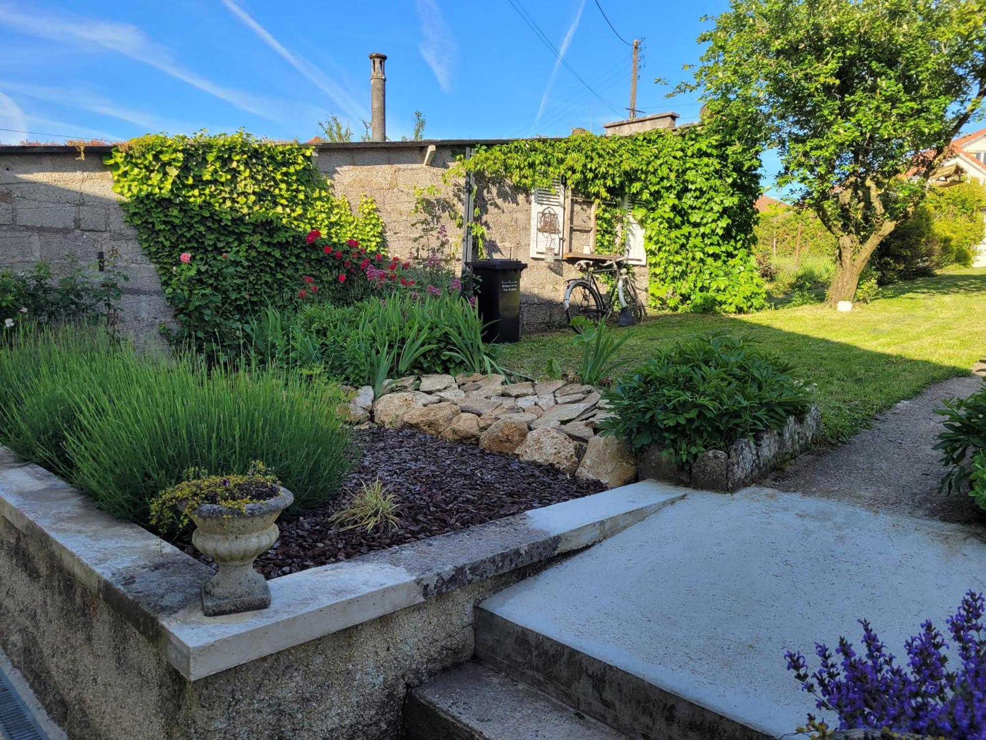 Dun-sur-Meuse Maison Lombardi - Gite 6 Personnes 4 Etoiles מראה חיצוני תמונה